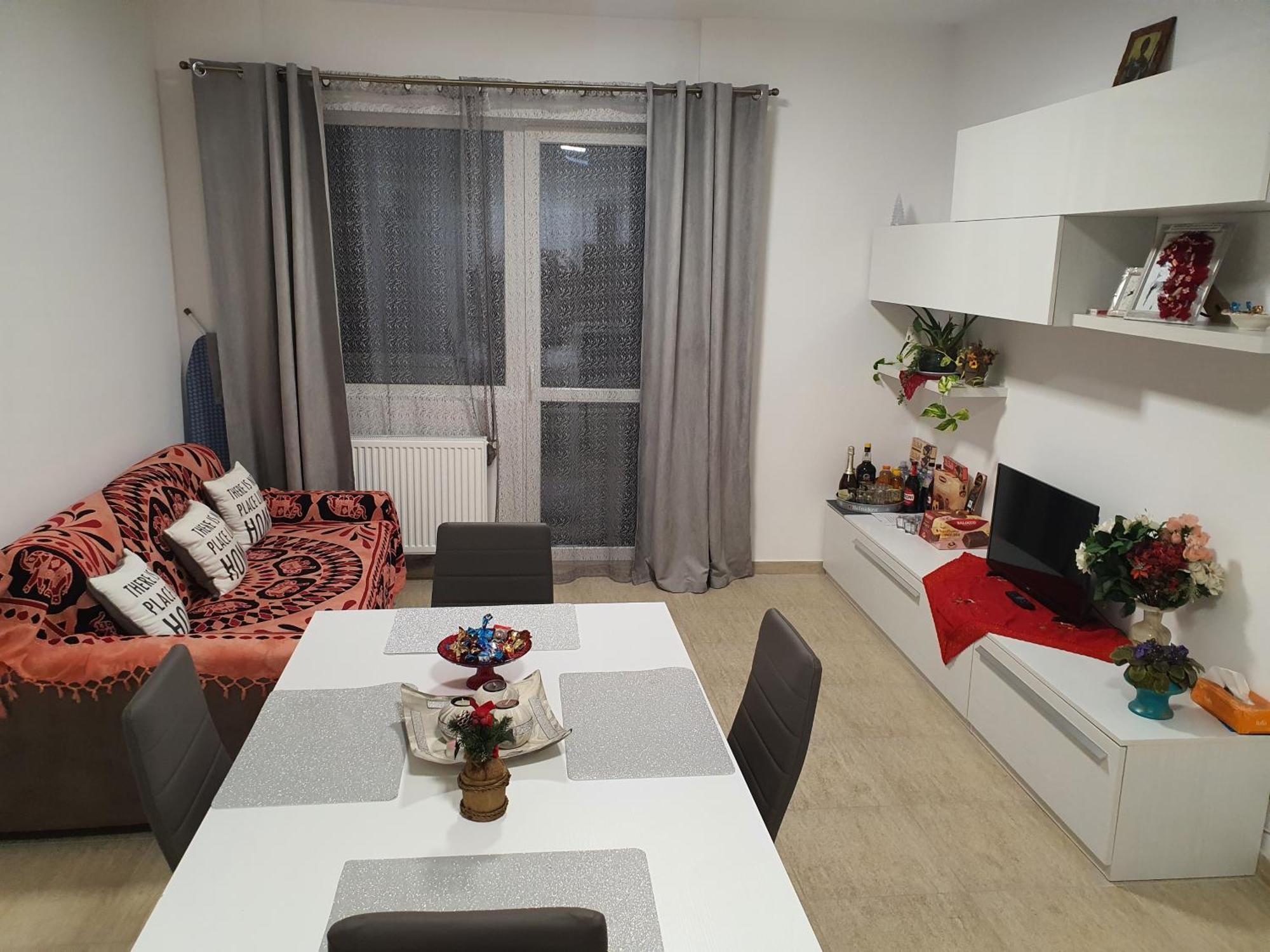 Lar Apartment Focşani Habitación foto